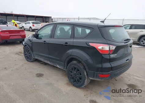 2018 Ford Escape S z USA, uszkodzony, nr VIN 1FMCU0F73JUA29469